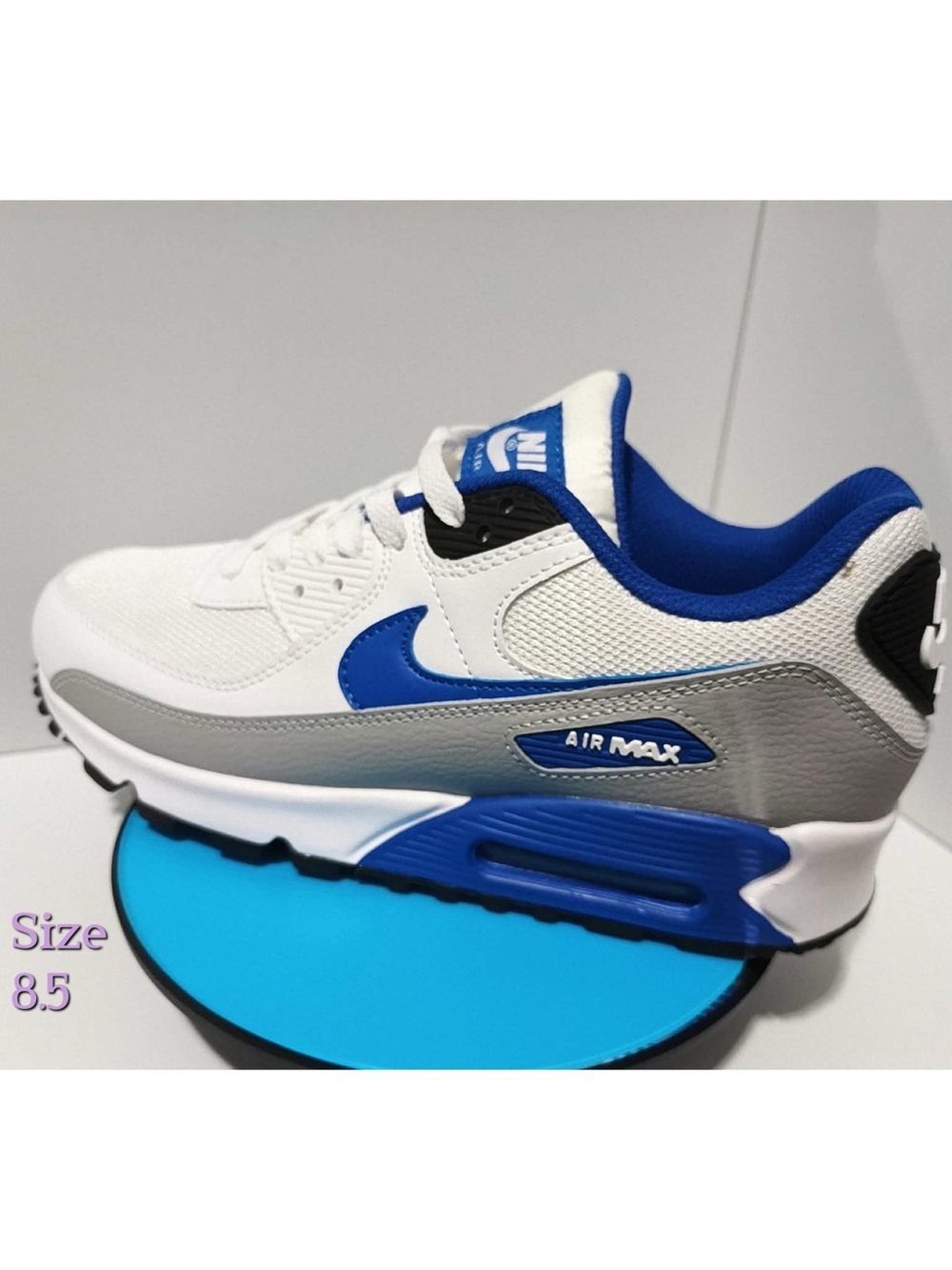 Nike Men’s White, Blue & Gray Air Max Sneaker